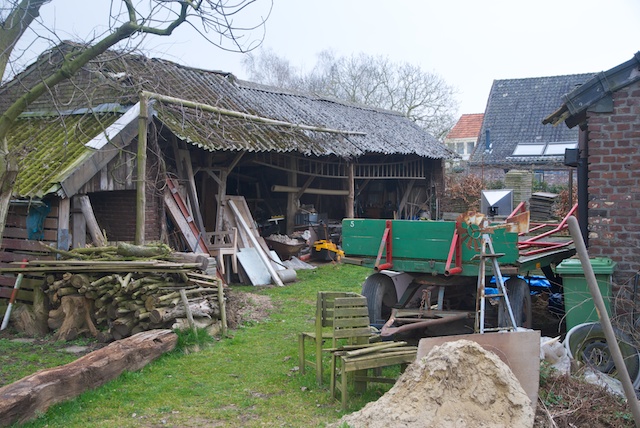 76. Hobbyboer
