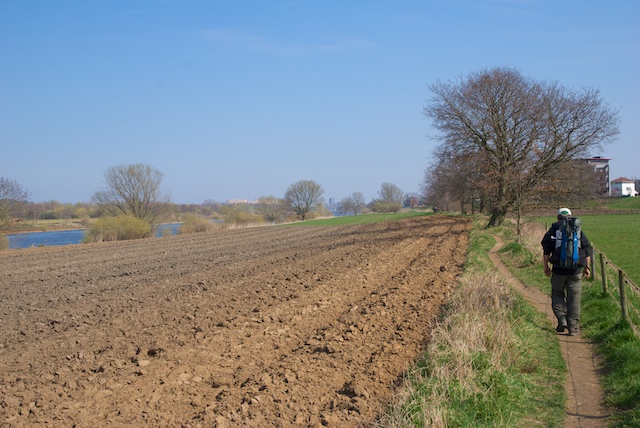 96. Paadje