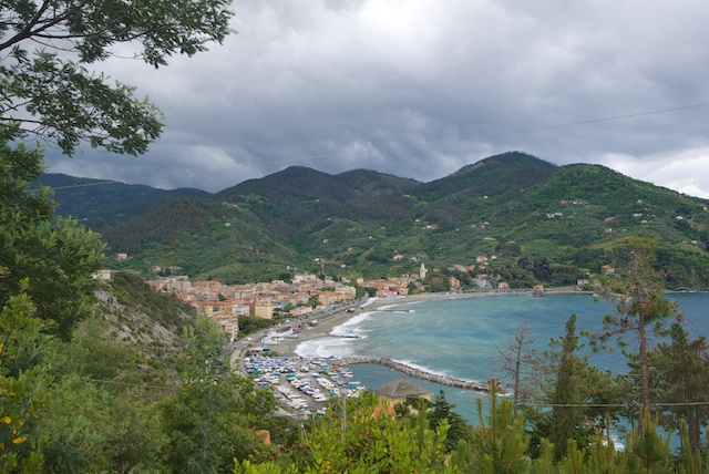 39. Levanto