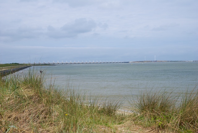 82. Oosterscheldekering