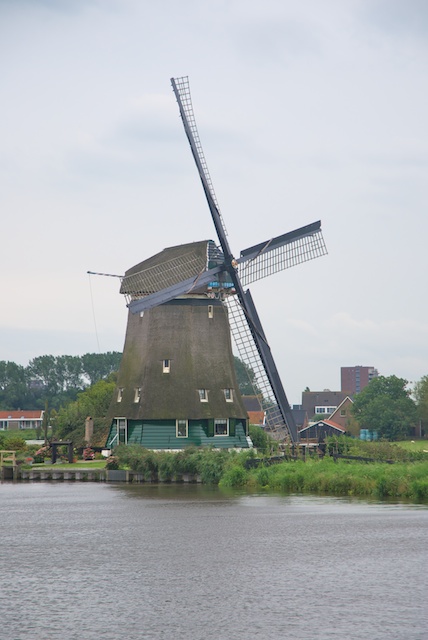 34. Nekkermolen*