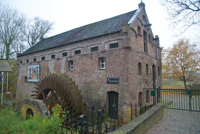 31. Watermolen