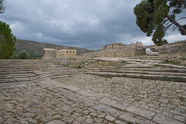 492. Knossos