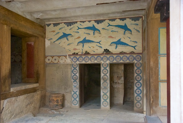 495. Knossos