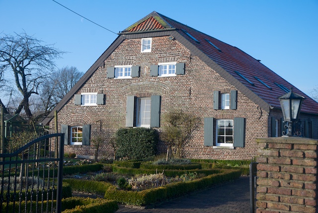 87. Boerderij