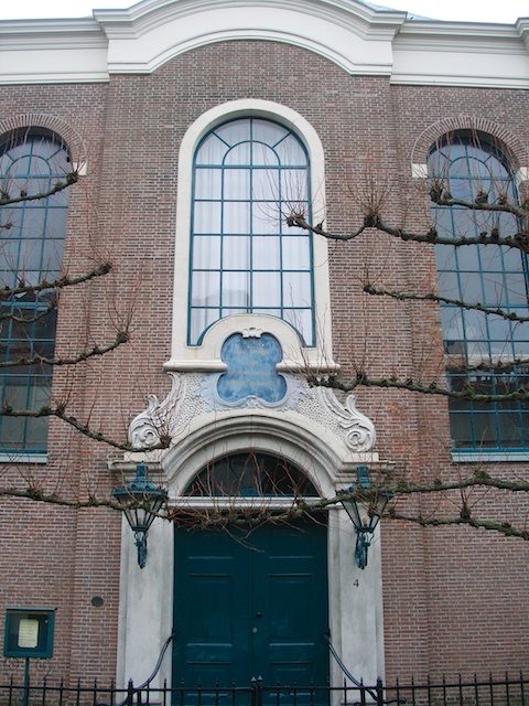 13. Kerk