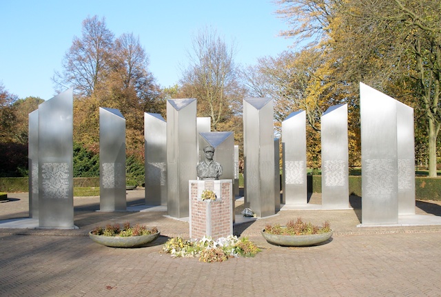 37. Monument