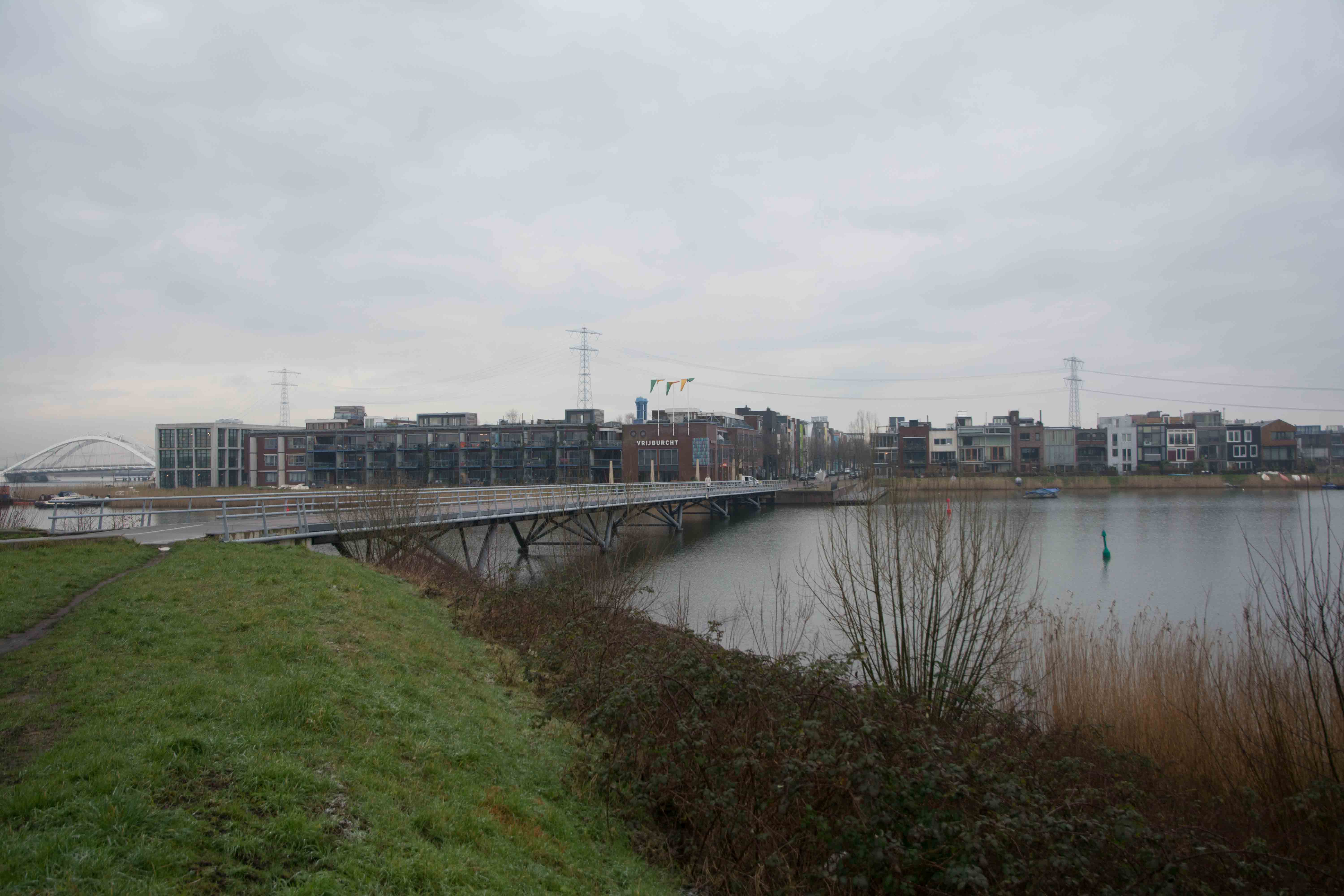 16. Zeeburgerbrug