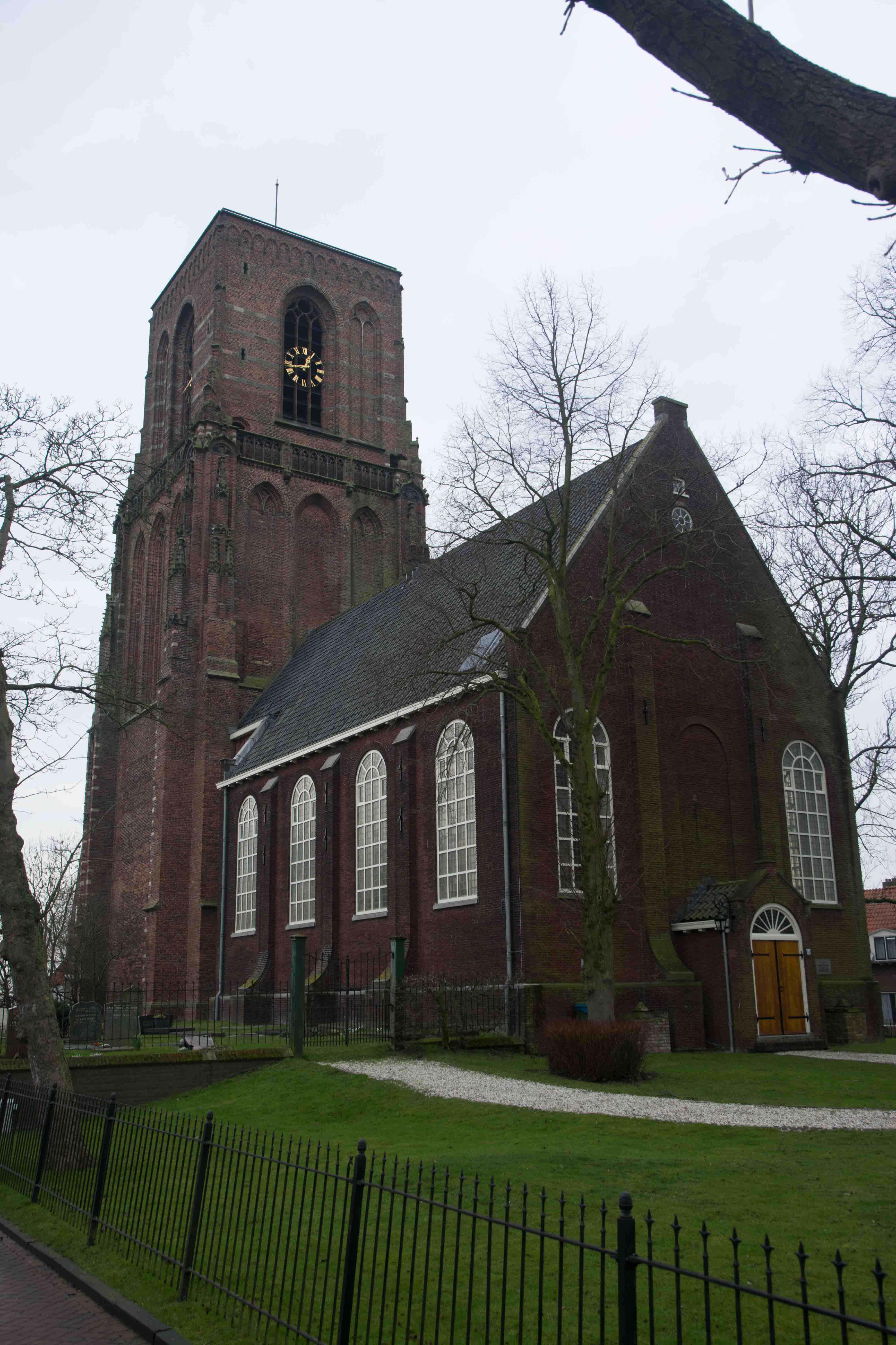 38. Kerk