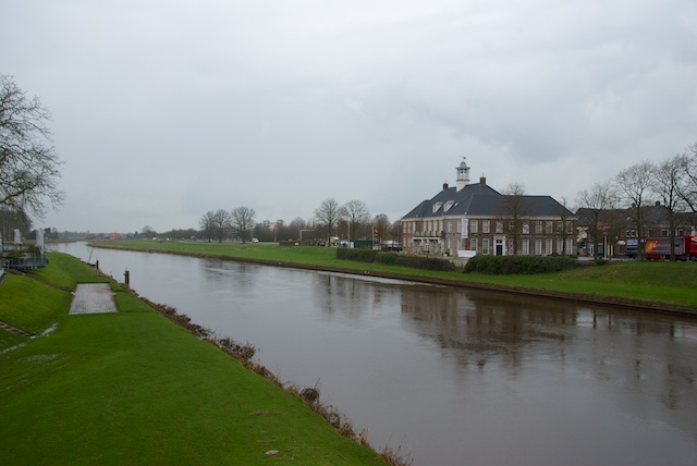 4. Vecht