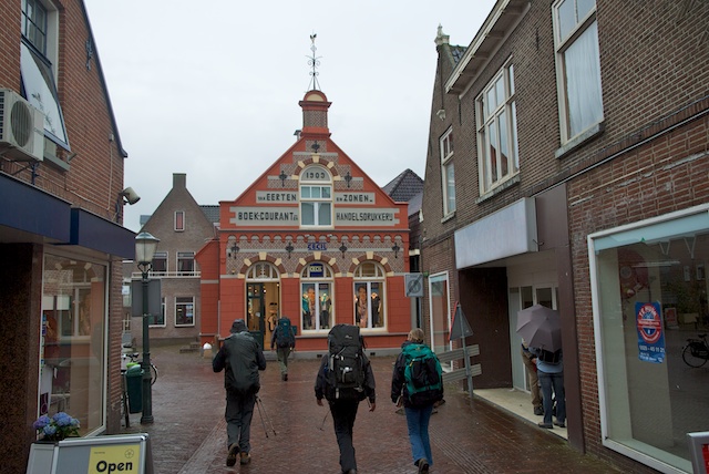 6. Ommen