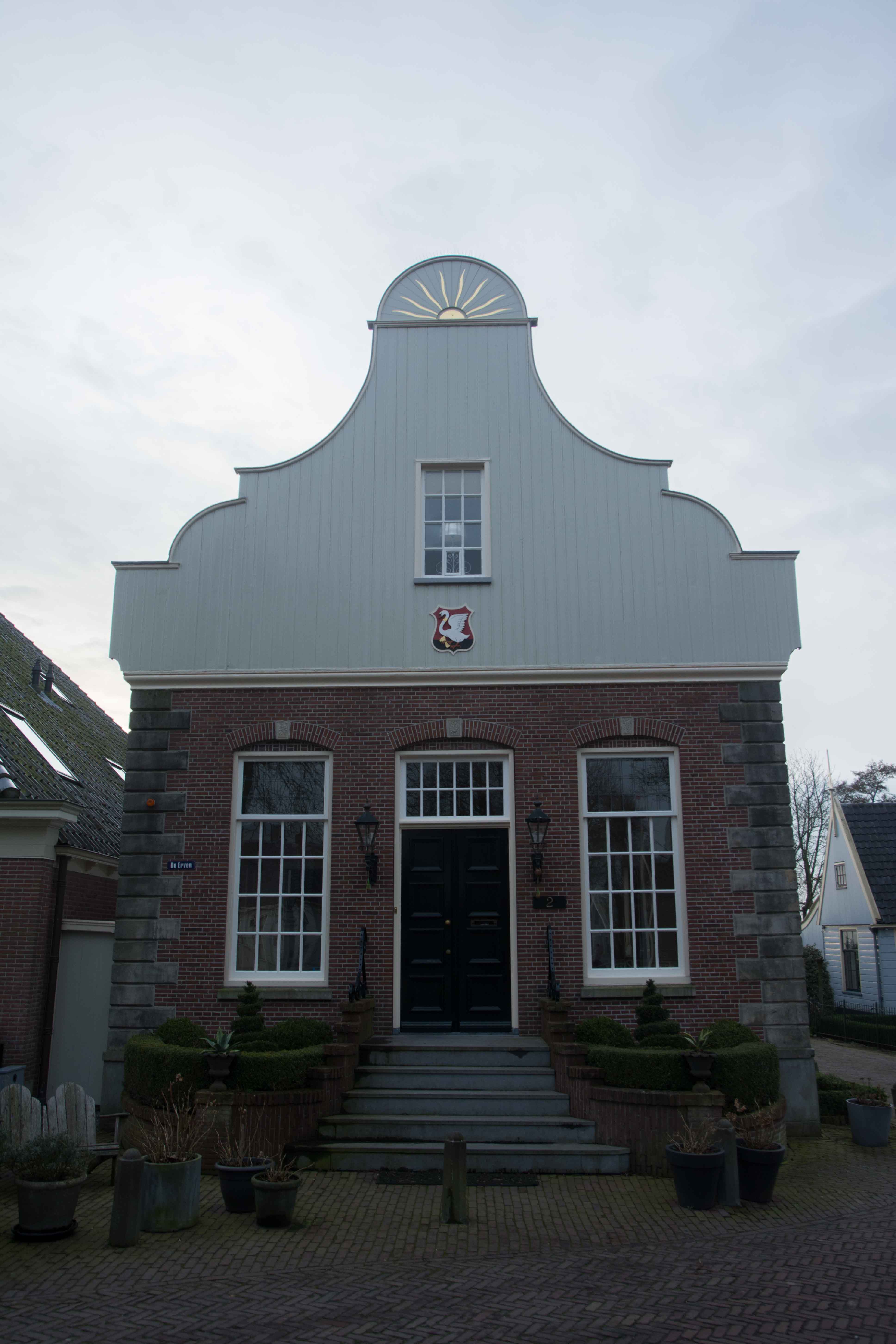 66. Broek in waterland