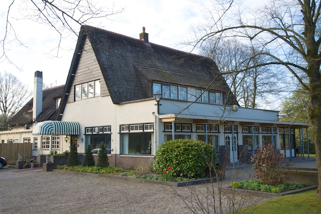 28. Het witte huis