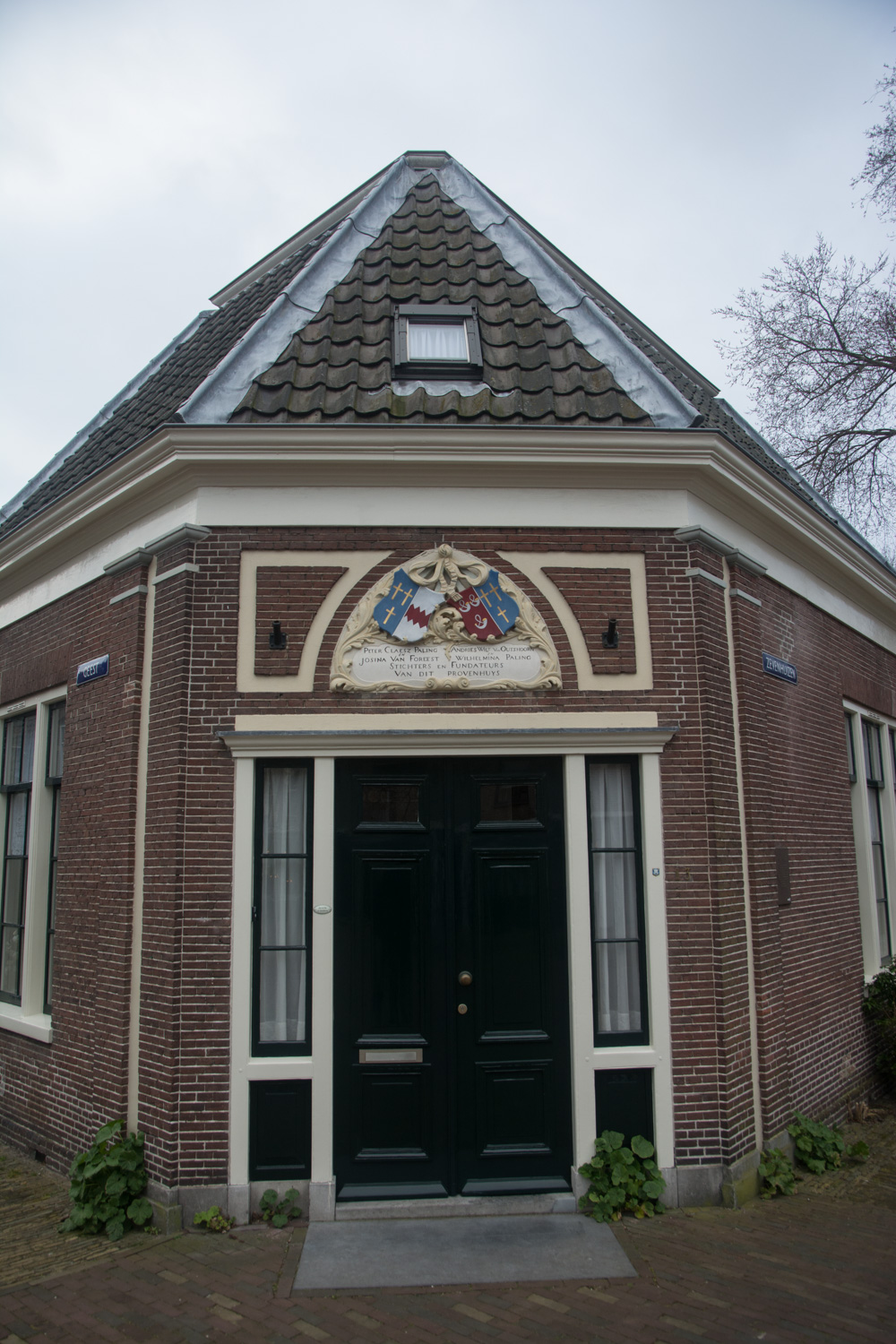 61. Provenhuis