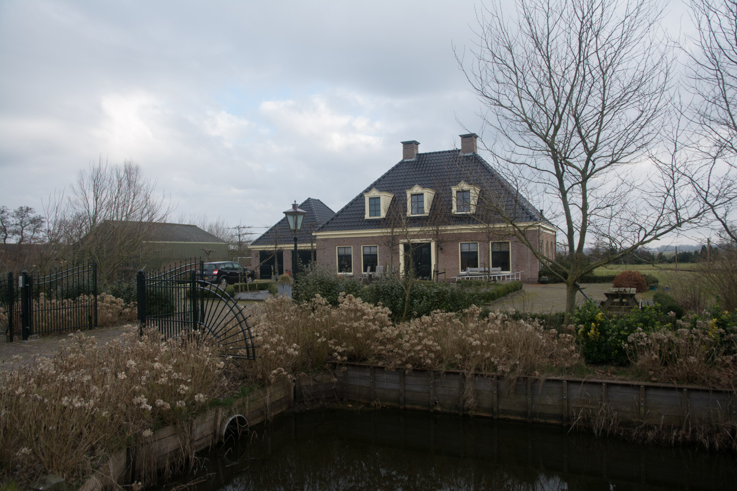 82. Pand