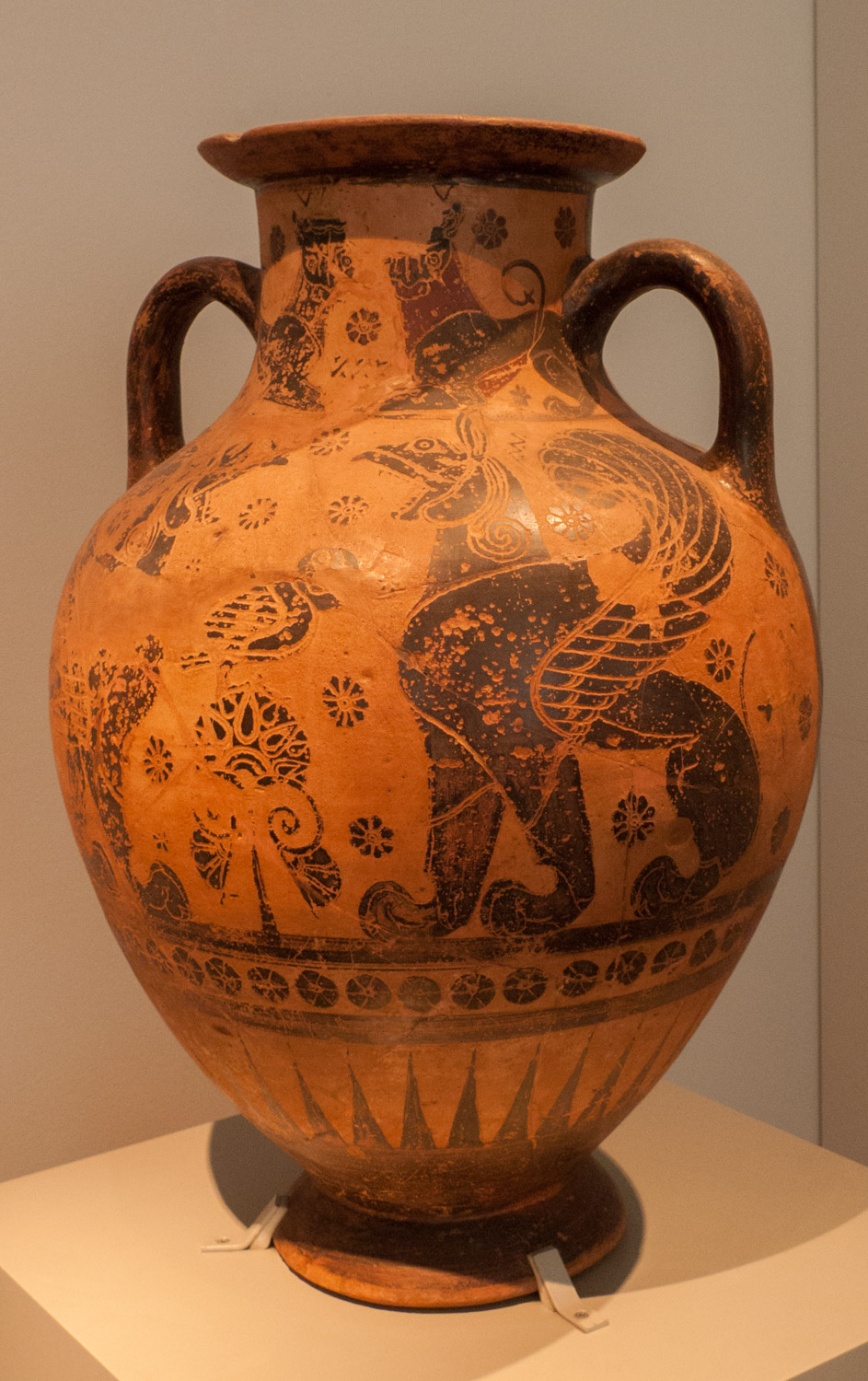 252. Amphora