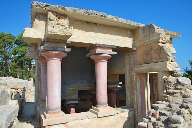 357. Knossos