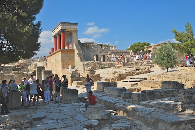 367. Knossos