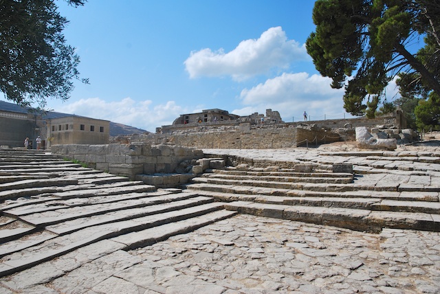 371. Knossos