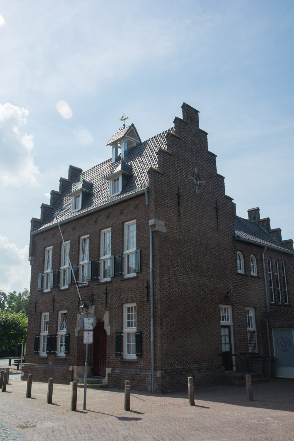 122. Stadhuis Megen