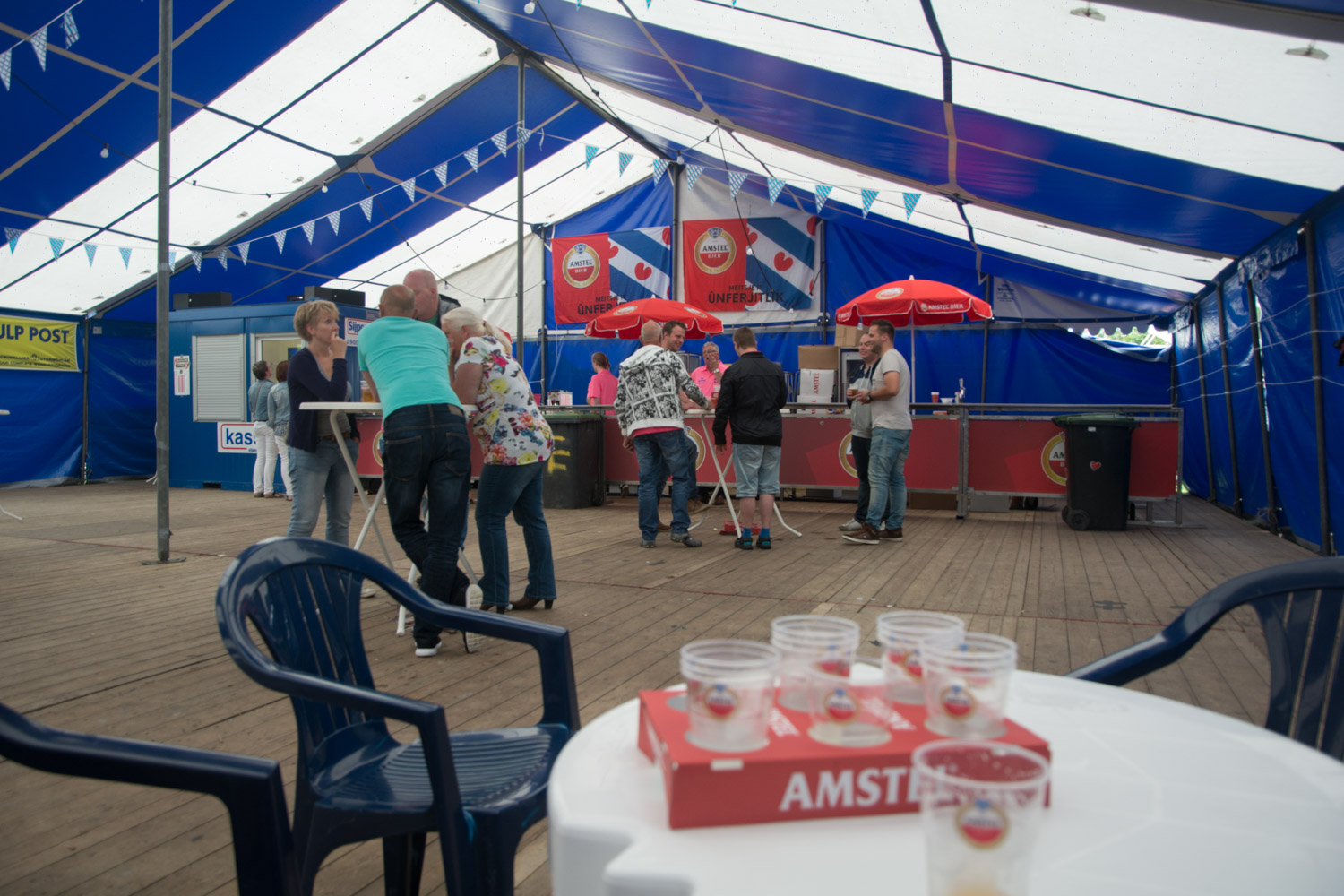 29. Feesttent