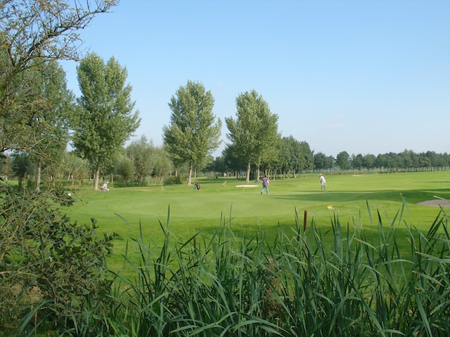 109. Golfbaan