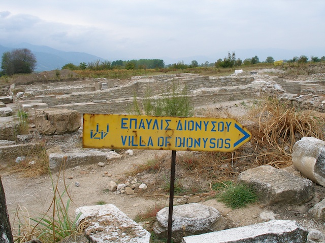 50. Dionysos