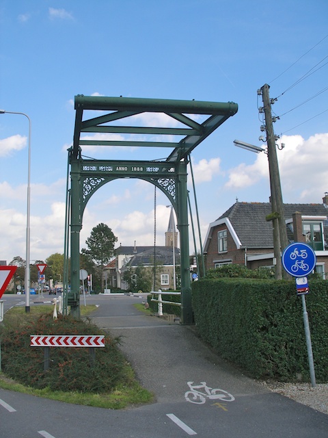 89. Ophaalbrug