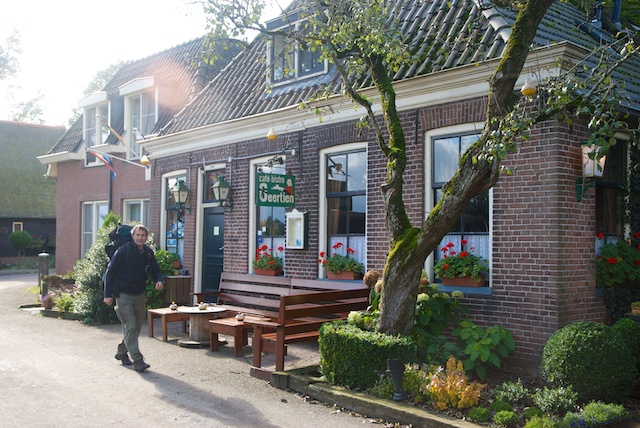 057. Cafe Geertien
