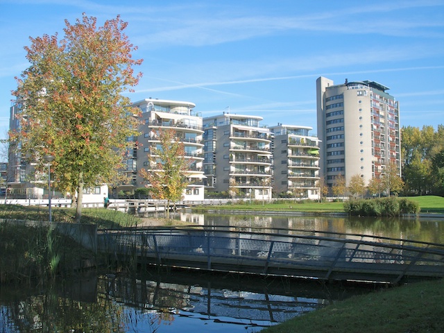 48. Modern