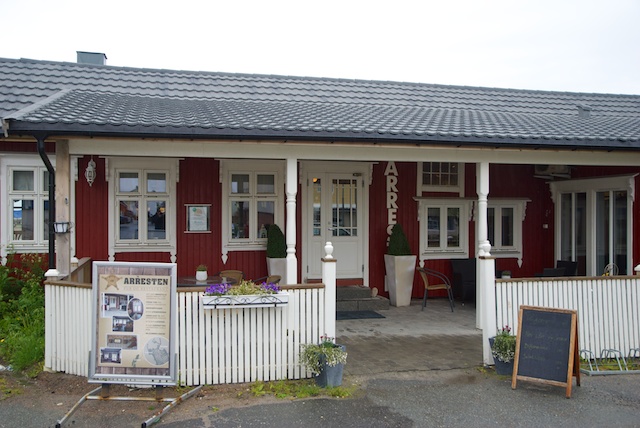 492. Restaurant