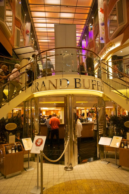 51. Grand buffet