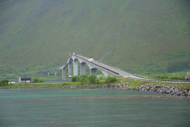 527. Brug