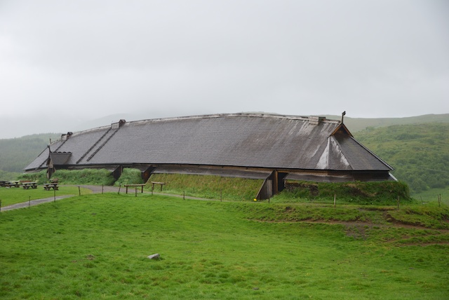551. Vikinghuis