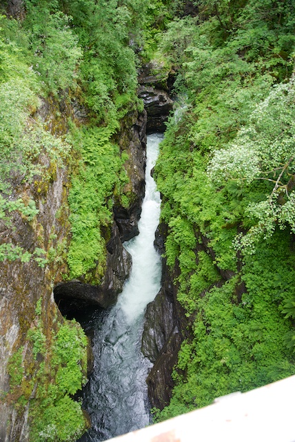888. Kloof