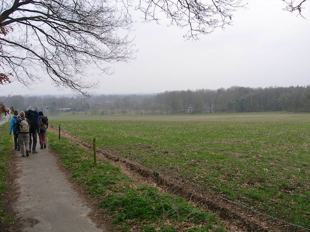23. Buurtbos