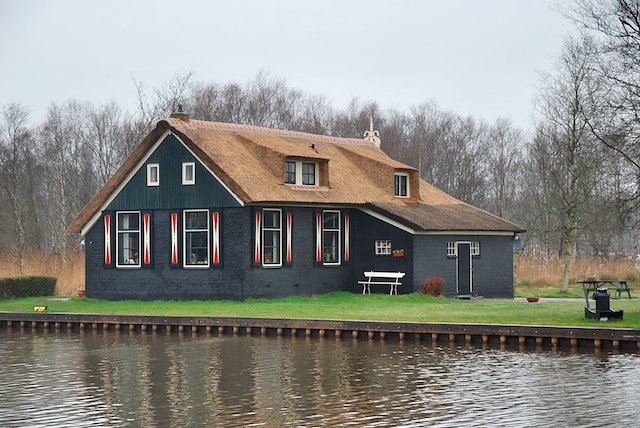 25. 2e huis