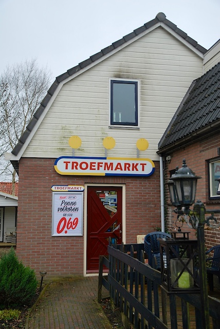 26. Troefmarkt