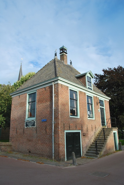 35. Raadhuis Schellinkhout