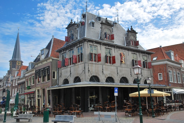 46. De Waag