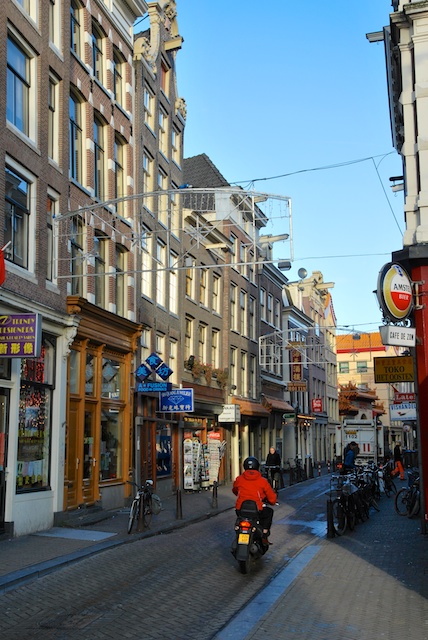 7. Straat