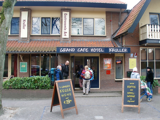 9. Restaurant